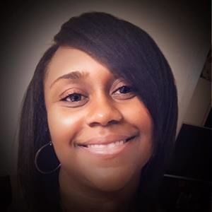 Meet your Posher, Latonya